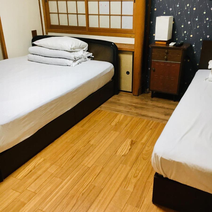 Guest House Izumi Bagian luar foto