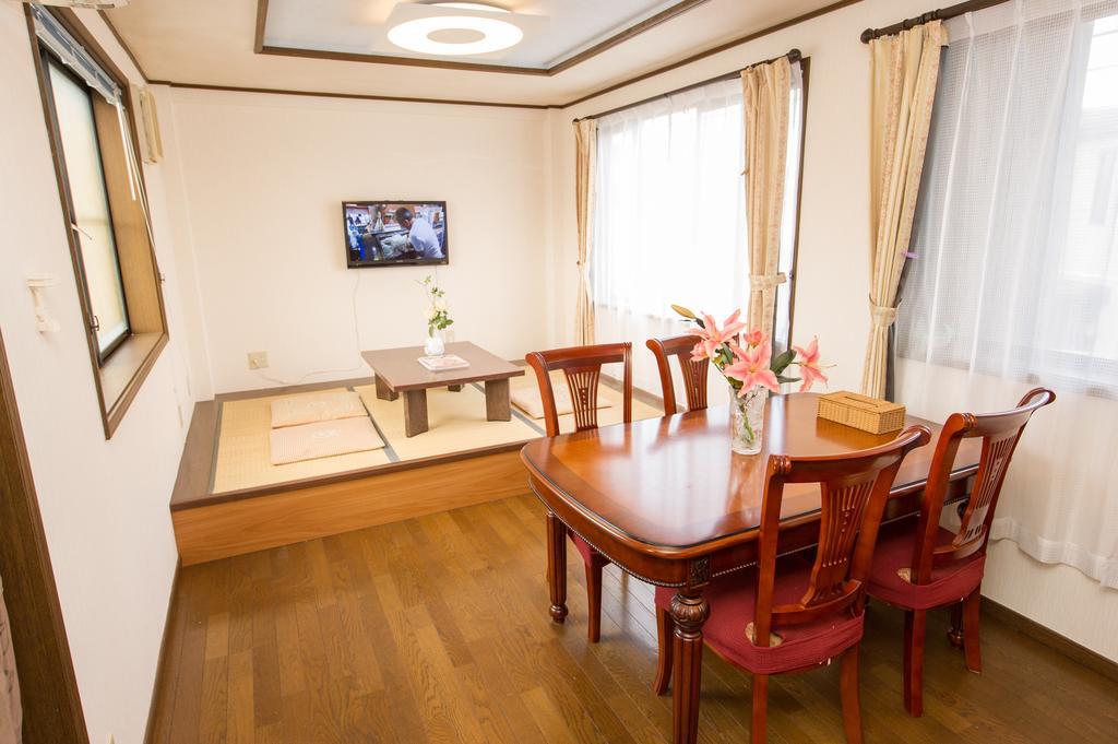 Guest House Izumi Bagian luar foto